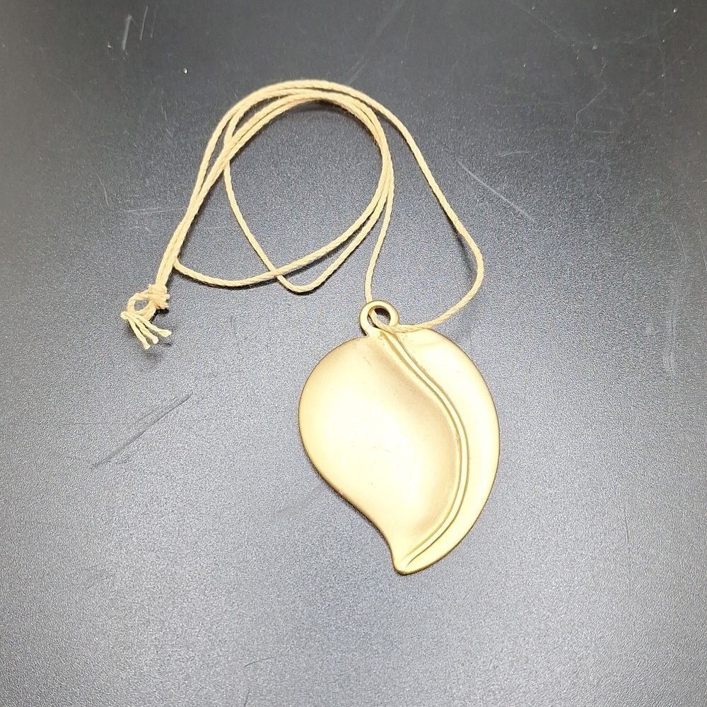 Vintage gold leaf necklace statement pendant jewelry